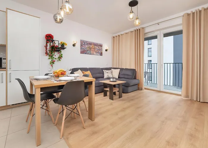 Modern With Parking & Near Manufaktura In By Renters Łódź